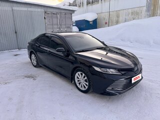 2018 Toyota Camry VII (XV50) Рестайлинг 2, чёрный, 2500000 рублей, вид 1