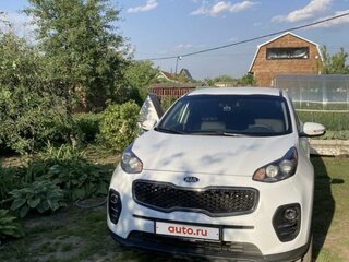 2017 Kia Sportage IV, белый, 1680000 рублей, вид 1
