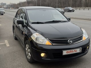 2010 Nissan Tiida I Рестайлинг, чёрный, 499999 рублей, вид 1