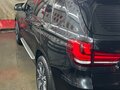 2018 BMW X5 35i III (F15), чёрный, 4000000 рублей - вид 3