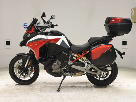 2021 Ducati Multistrada V4, красный, 2100000 рублей, вид 2