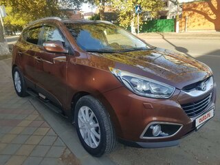 2014 Hyundai ix35 I Рестайлинг, коричневый, 1625000 рублей, вид 3