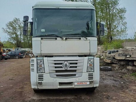 2005 Renault Magnum, белый, 1800000 рублей, вид 2