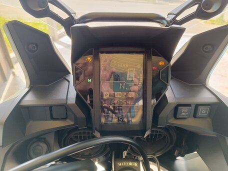 2018 Honda CRF 1000L Africa Twin, красный, 1340000 рублей, вид 2