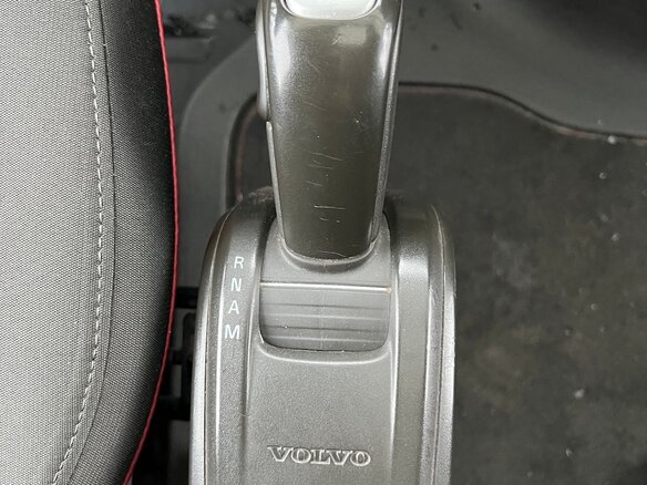 2017 Volvo FH, красный, 11399999 рублей - вид 9