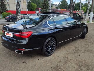2015 BMW 7 серии Long 730Ld xDrive VI (G11/G12), чёрный, 3500000 рублей, вид 4