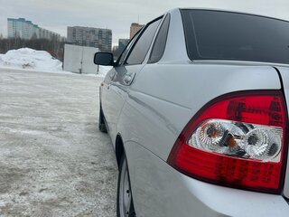 2018 Lada (ВАЗ) Priora I Рестайлинг, серебристый, 630000 рублей, вид 3