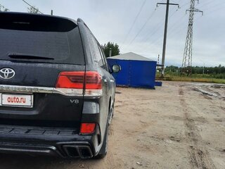 2019 Toyota Land Cruiser 200 Series Рестайлинг 2, чёрный, 11500000 рублей, вид 4