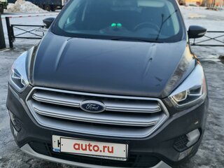 2017 Ford Kuga II Рестайлинг, серый, 1450000 рублей, вид 1