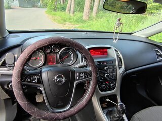 2011 Opel Astra J, белый, 450000 рублей, вид 5