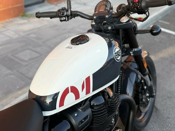 2026 Royal Enfield Shotgun, белый, 741000 рублей - вид 9