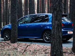 2011 Volkswagen Golf R VI, синий, 2050000 рублей, вид 5