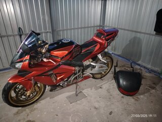 2003 Honda CBR 600RR, красный, 480000 рублей, вид 2