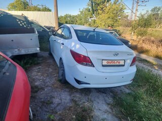 2015 Hyundai Solaris I Рестайлинг, белый, 785000 рублей, вид 3