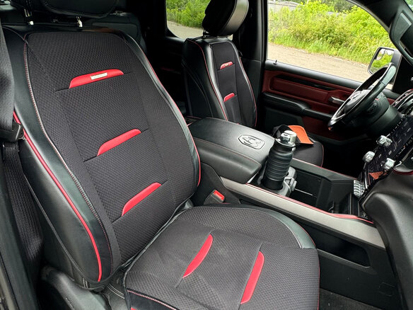 2019 Ram 1500 Quad Cab V, чёрный, 7500000 рублей - вид 16
