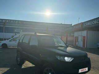 2017 Chevrolet Niva I Рестайлинг, серый, 650000 рублей, вид 1