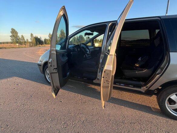 2003 Ford Galaxy I Рестайлинг, бежевый, 650000 рублей - вид 19