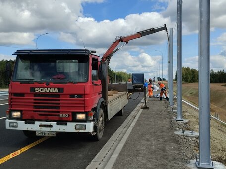 1993 Scania 93, красный, 2150000 рублей, вид 1