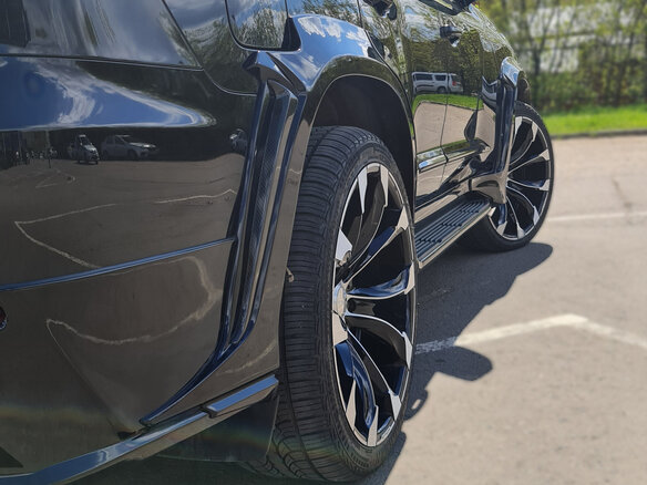 2018 Lexus LX 570 III Рестайлинг 2, чёрный, 12900000 рублей - вид 3