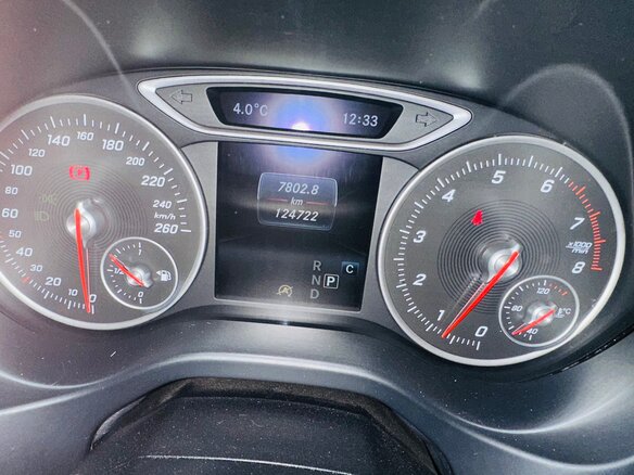 2018 Mercedes-Benz GLA 200 I (X156) Рестайлинг, синий, 1950000 рублей - вид 9