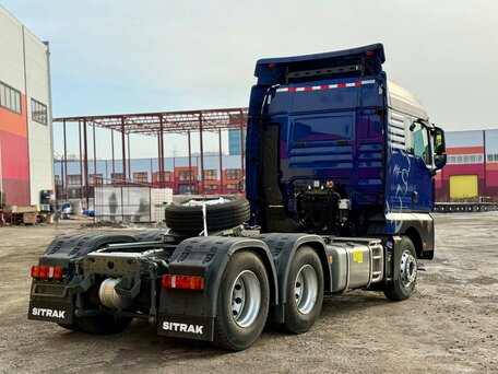 2024 Sinotruk Sitrak C7H, синий, 9250000 рублей, вид 5