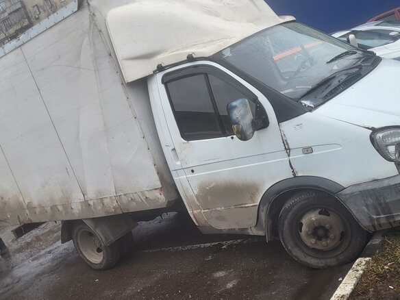 2005 ГАЗ ГАЗель (3302), белый, 300000 рублей - вид 2