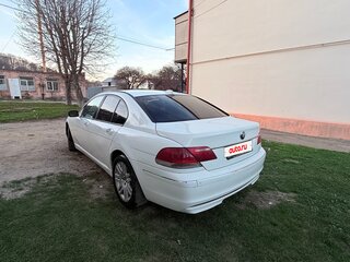 2004 BMW 7 серии 745i IV (E65/E66), белый, 500000 рублей, вид 5