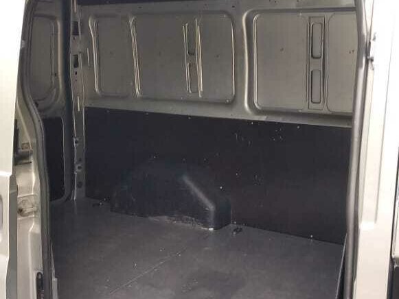 2013 Ford Transit, серебристый, 2000000 рублей - вид 11