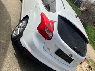 2013 Ford Focus III, белый, 639999 рублей, вид 1