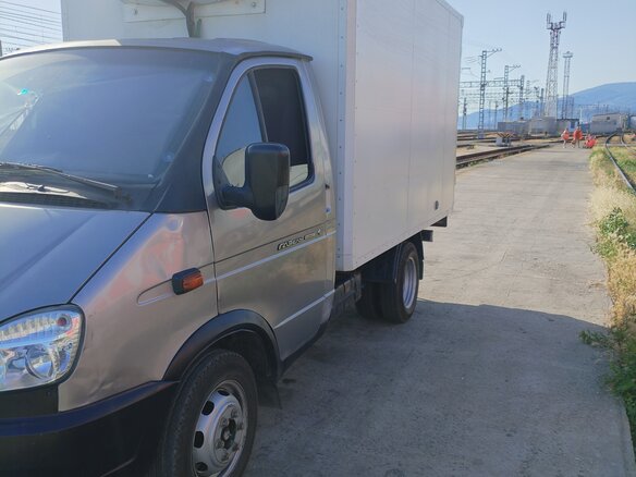 2011 ГАЗ ГАЗель (3302), серебристый, 1350000 рублей - вид 8