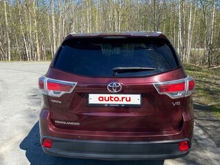 2015 Toyota Highlander III (XU50), красный, 3300000 рублей, вид 2