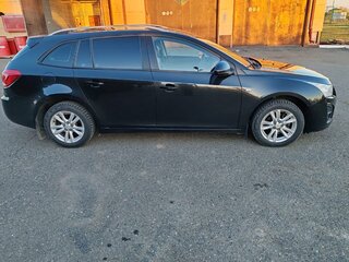 2013 Chevrolet Cruze I Рестайлинг, чёрный, 900000 рублей, вид 3