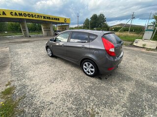 2012 Hyundai Solaris I, чёрный, 700000 рублей, вид 3