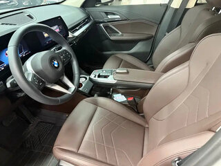 2023 BMW X1 Long 20Li sDrive III (U11/U12), белый, 2630111 рублей, вид 3