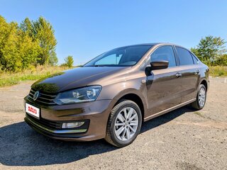 2015 Volkswagen Polo V Рестайлинг, коричневый, 1100000 рублей, вид 1
