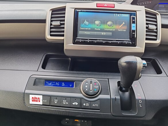 2014 Honda Freed I Рестайлинг 2, фиолетовый, 1450000 рублей - вид 14