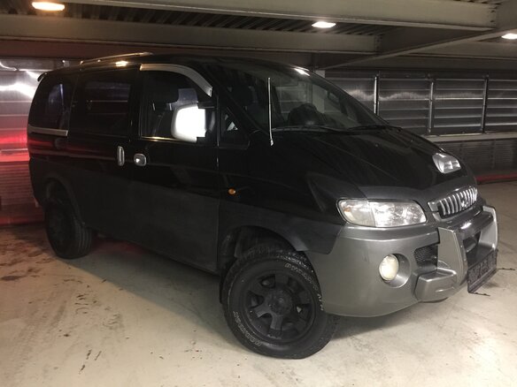 2003 Hyundai H-1 I, чёрный