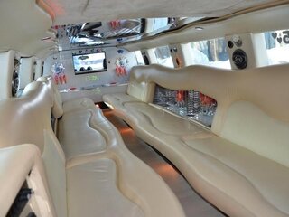2002 Hummer H2 I, белый, 2000000 рублей, вид 4