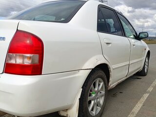 2002 Mazda Familia VIII (BJ), белый, 200000 рублей, вид 4
