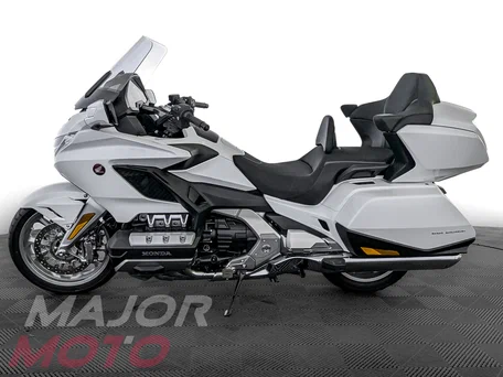 2021 Honda GL 1800 Gold Wing, белый, 2680000 рублей, вид 5