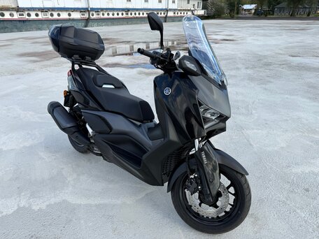 2025 Yamaha XMAX, чёрный, 770000 рублей, вид 1