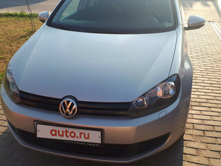 2011 Volkswagen Golf VI, серебристый, 730000 рублей, вид 1