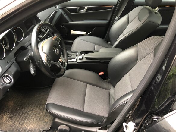 2012 Mercedes-Benz C-Класс 180 BlueEFFICIENCY III (W204) Рестайлинг, чёрный - вид 8