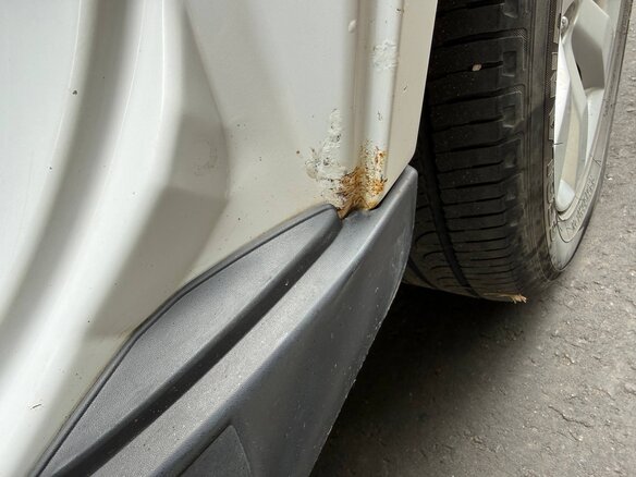 2011 Mitsubishi Outlander II Рестайлинг, белый, 1200000 рублей - вид 35