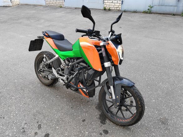 2013 KTM 200 Duke, оранжевый, 210000 рублей