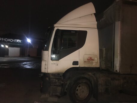 2011 Iveco Stralis, белый, 1200000 рублей, вид 2