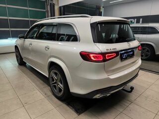2021 Mercedes-Benz GLS 450 II (X167), белый, 7300000 рублей, вид 4