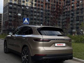 2019 Porsche Cayenne III, коричневый, 5500000 рублей, вид 2