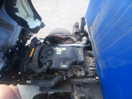 2012 Isuzu Elf (N-series), белый, 1700000 рублей, вид 3