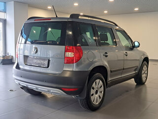 2011 Skoda Yeti I, серый, 610000 рублей, вид 5